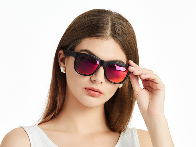 Soundglasses Slimme Bluetooth Zonnebril - Gepolariseerde glazen - Eenvoudige bediening - Microfoon - Rood - Afbeelding 2