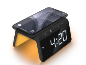 Digital alarm clock with wireless charger - Dual Alarm clock - Night lamp and Wake Up Light (HCG019QI -BA)
